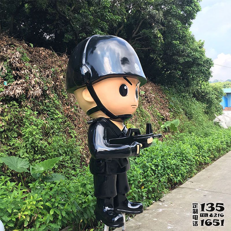 玻璃鋼卡通戶(hù)外執(zhí)勤的警察雕塑 玻璃鋼卡通戶(hù)外執(zhí)勤的警察雕塑